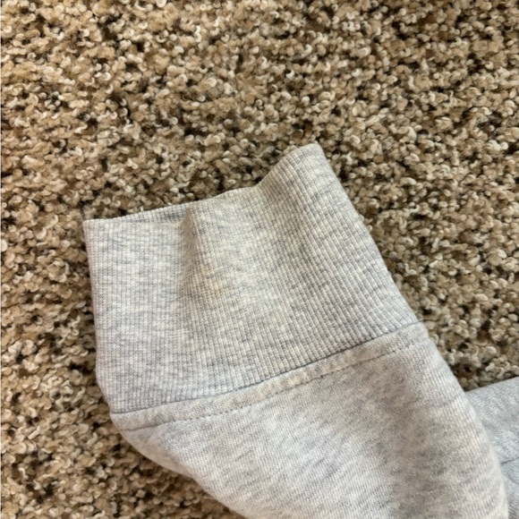 Lululemon Scuba - Picture 3 of 8